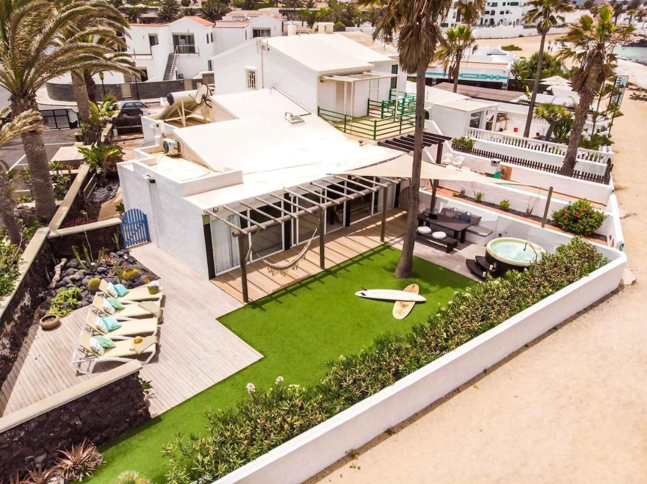Villa Maluhia Frente Al Mar Y Jacuzzi Corralejo Luaran gambar